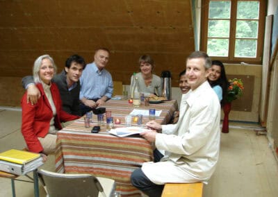 die erste Teambesprechung im Rohbau