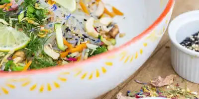 Ayurvedischer Glasnudel-Salat Bild Ayurvedischer Glasnudel-Salat